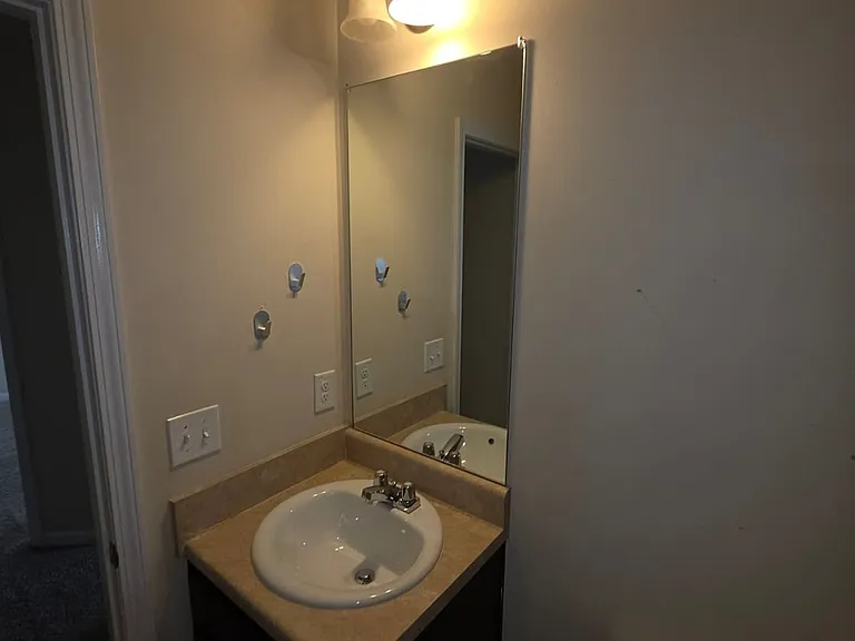 326 Lauren Dr — Photo 22