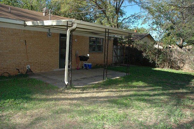 2nd image of 5512 18th St