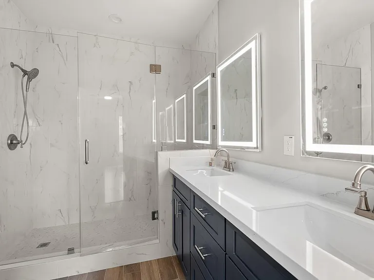 5941 Southlea St — Photo 11