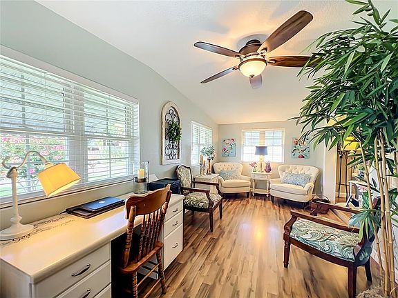4th image of 1108 NASSAU CIRCLE