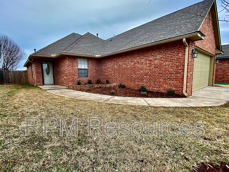 3708 New London Ave — Photo 3