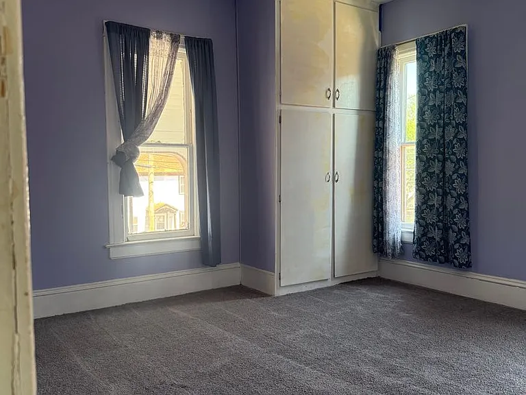 822 N High St — Photo 22
