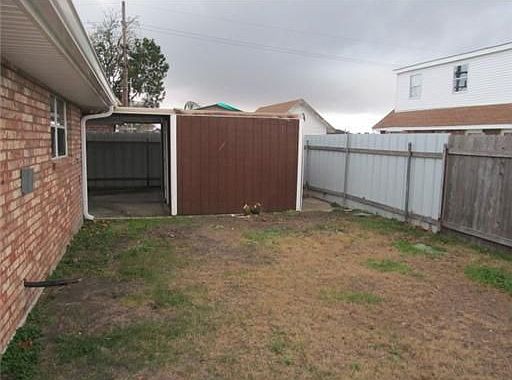 5th image of 3612 Plaza Dr