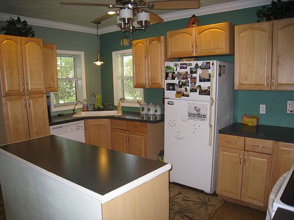 3rd image of 1725 County Road 2006 W