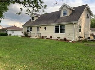 4804 Frank Dr, Joliet, IL 60404