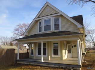 800 Maplewood Ave, Delta, OH 43515