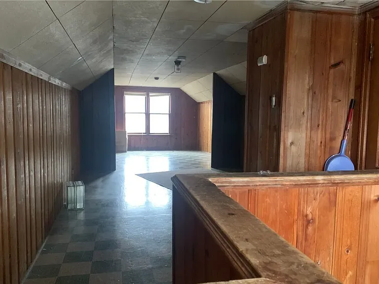 2314 N Central Ave — Photo 12