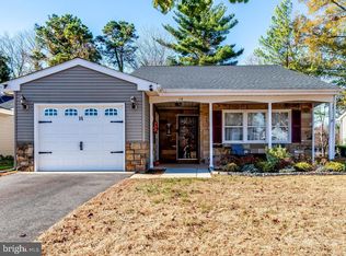 14 Chesterfield Ct, Southampton, NJ 08088