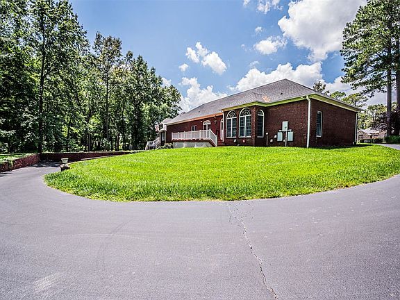 4th image of 114 Pine Creek Ct