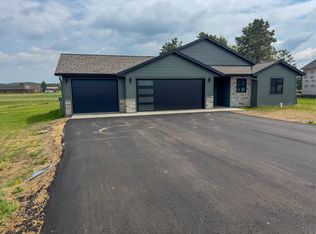 14950 Weston Cir, Little Falls, MN 56345