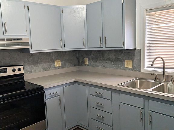 5th image of 1510 W 11th St