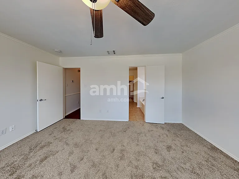 9921 Thomas Jefferson Dr — Photo 12