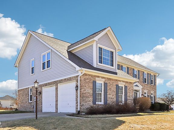3rd image of 14936 Newport Dr