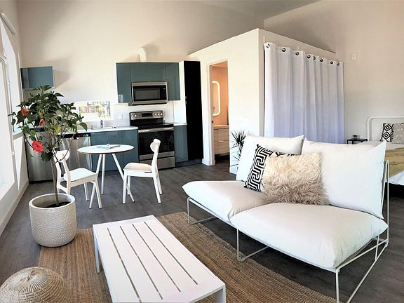2nd image of 4405 W Point Loma Blvd #2000