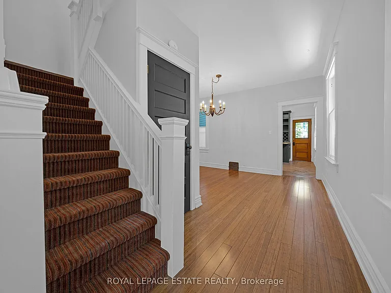 101 Silver Birch Ave — Photo 11