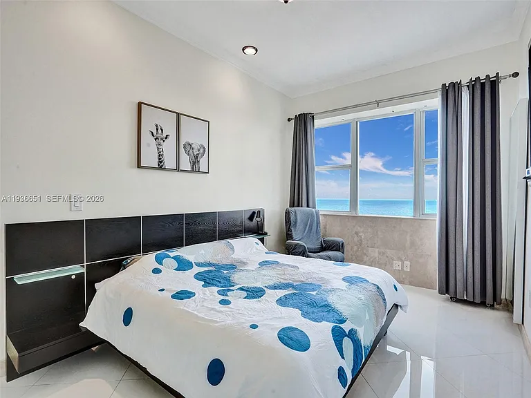 3180 S Ocean Dr #1709 — Photo 6