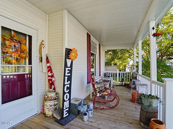 5th image of 1023 Leland Ave
