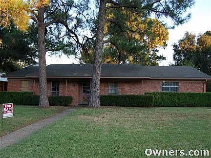 1st image of 160 Oakridge Blvd