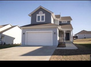 1802 Cardinal Cir, Atchison, KS 66002