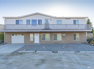 535 S Clifford St, Chelan, WA 98816