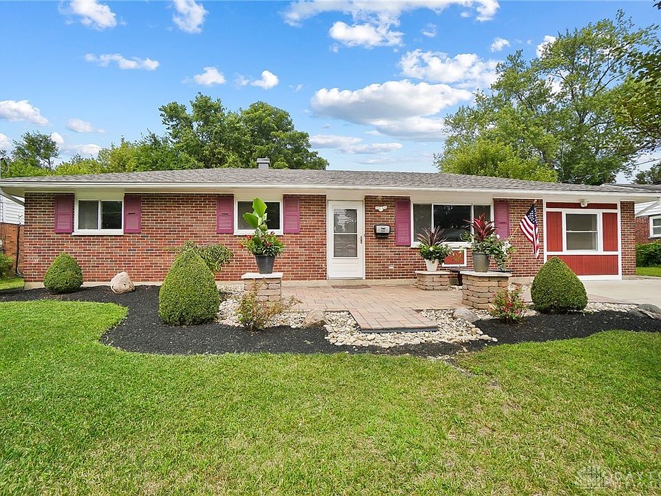 1st image of 921 Stanwood Dr