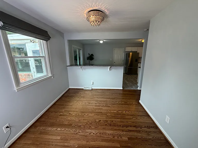3211 Carillon Dr — Photo 6