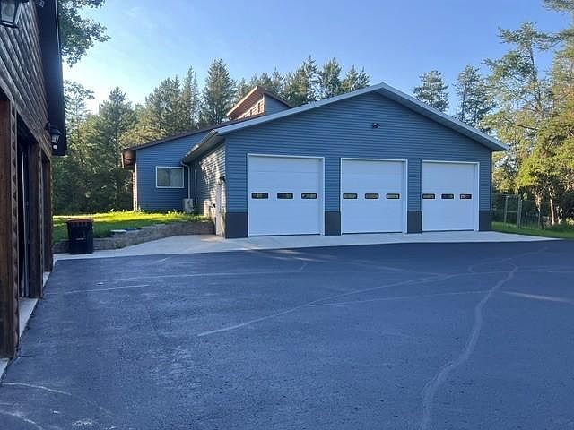1st image of 26749 Upper Necktie River Dr