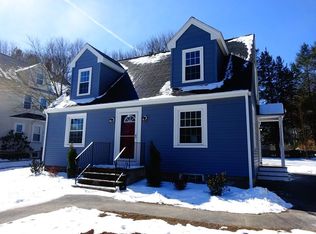 11 Grover St, Walpole, MA 02081