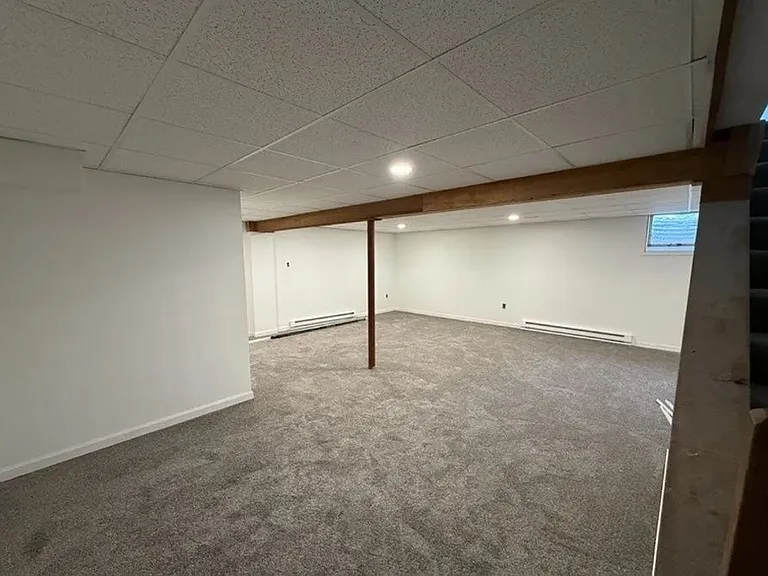 447 Garland Cir — Photo 18