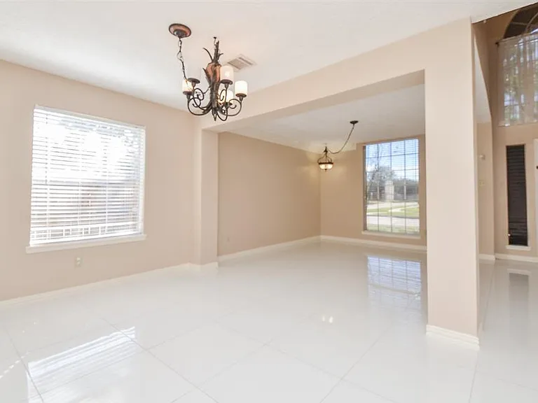 3702 Lauderwood Ln — Photo 3
