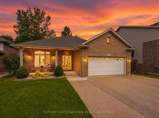 64 Mason Ct, Welland, ON L3C7L6