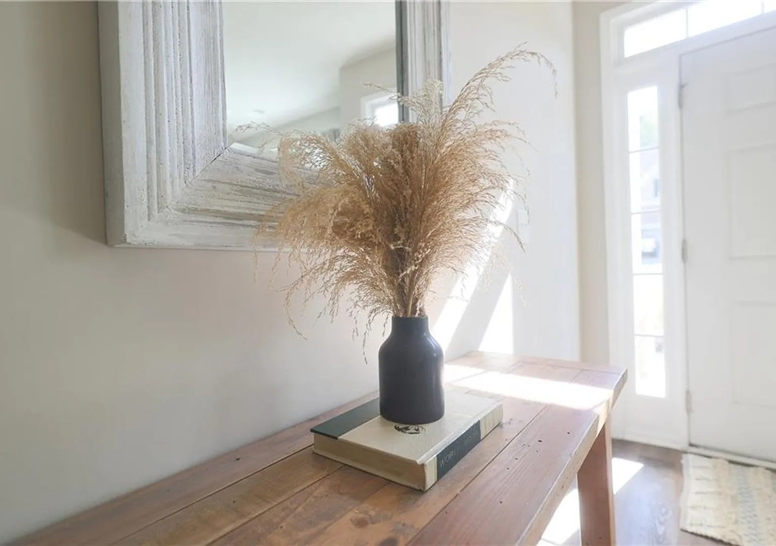 Charming 4-Bedroom Home in Diamond Ridge Community — Photo 4