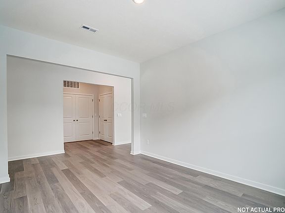 3rd image of 517 Claire Dr