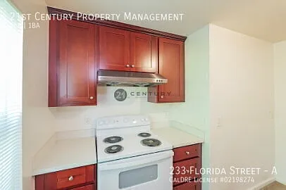 233 Florida St #A — Photo 6