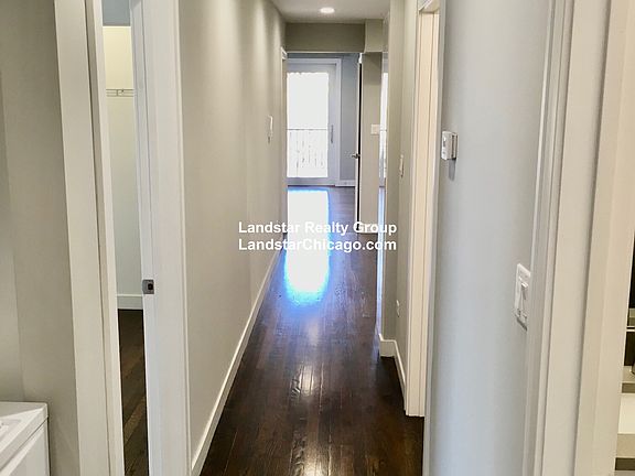 3rd image of 1352 N Cleveland Ave #1