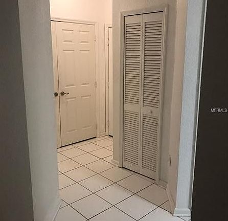 5th image of 2490 Huron Cir