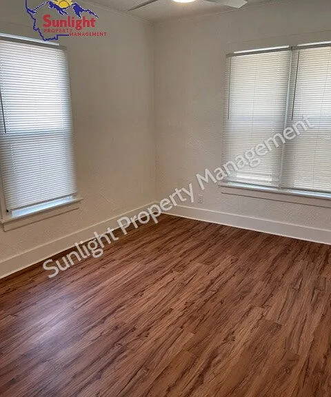 216 N 33rd St #1 — Photo 2