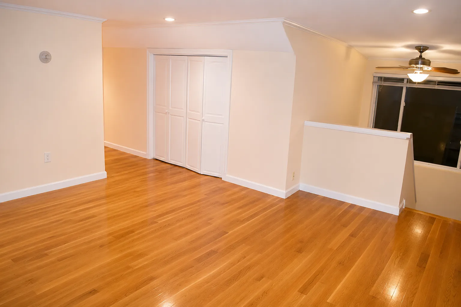 49 Seafoam Ave — Photo 3