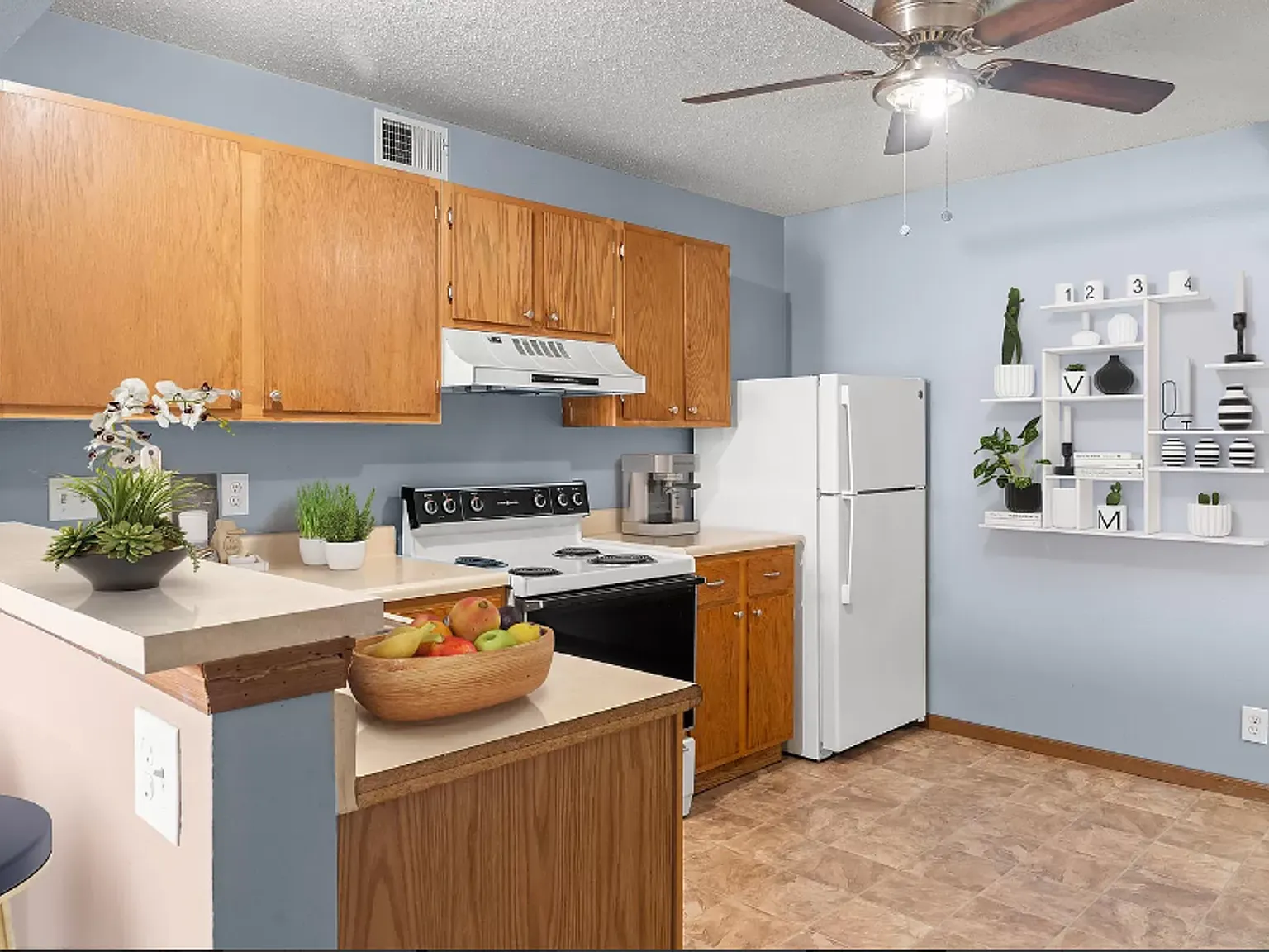 2Bd, 1.5B, Leavenworth KS — Photo 3