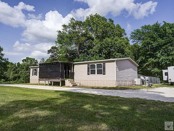2nd image of 1132 N McCoy Blvd