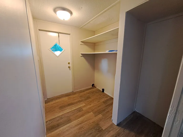 2821 Hillcrest Ave #8 — Photo 17