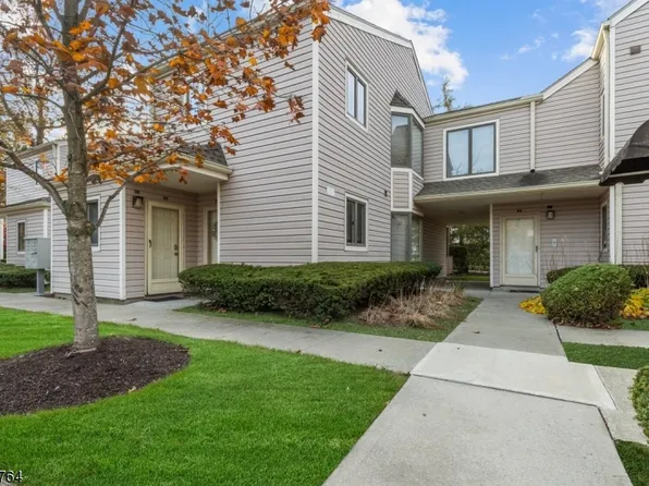 136 Changebridge Rd-B6, Montville Twp., NJ 07045