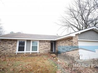 1812 Rich Rd, Jonesboro, AR 72401