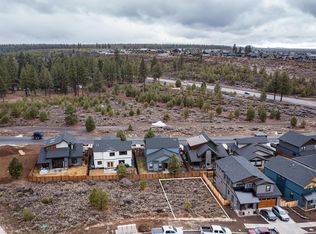 61179 SW Tippytoe Pl, Bend, OR 97702