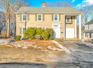 145 Fiske St, Waterbury, CT 06710