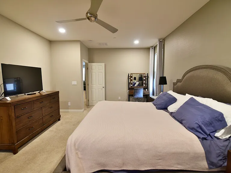 1120 Strada Cristallo — Photo 35