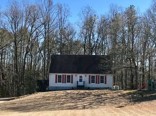 517 Lone Walnut Rd, Callao, VA 22435