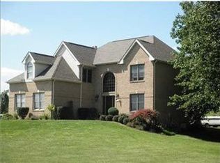 119 Heartland Dr, Butler, PA 16001