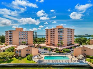 7430 Sunshine Skyway Ln S APT 502, Saint Petersburg, FL 33711