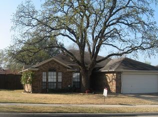 8508 Matt Dr, North Richland Hills, TX 76182